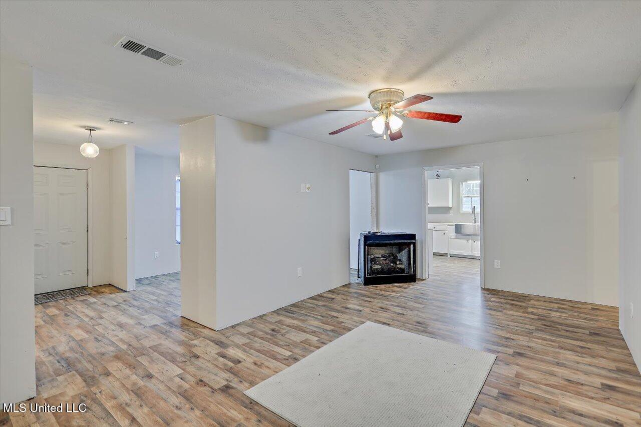 64 Garner Road Mount Olive, MS 39119 - Photo 6 of 28 06-64 Garner Rd