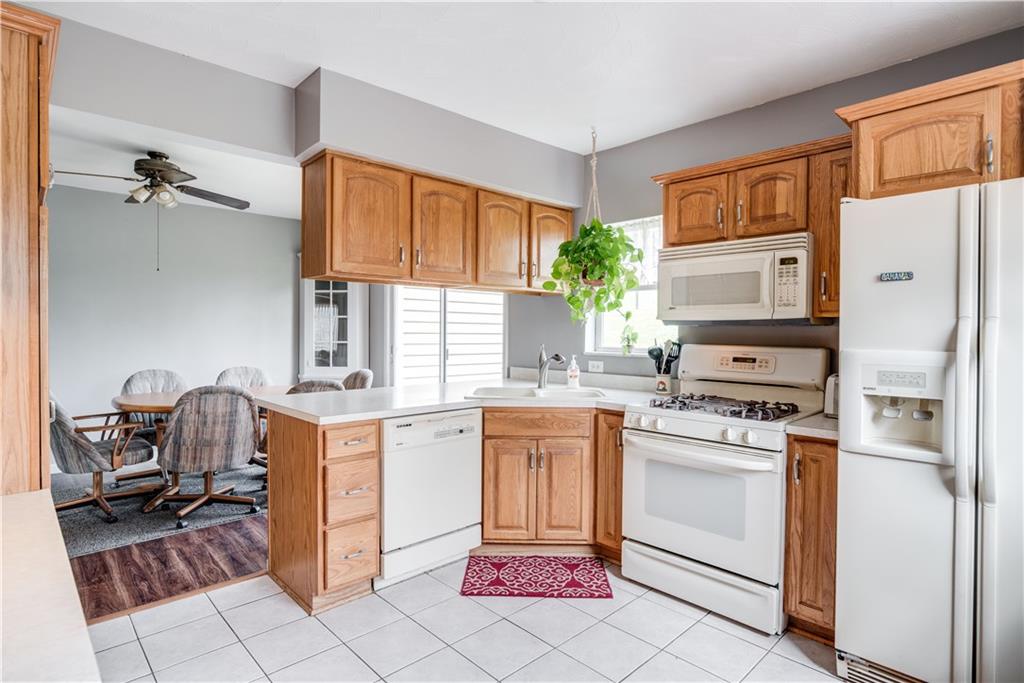 629 Beatty Road Monroeville, PA 15146 - Photo 4 of 20 Gallery Image 4
