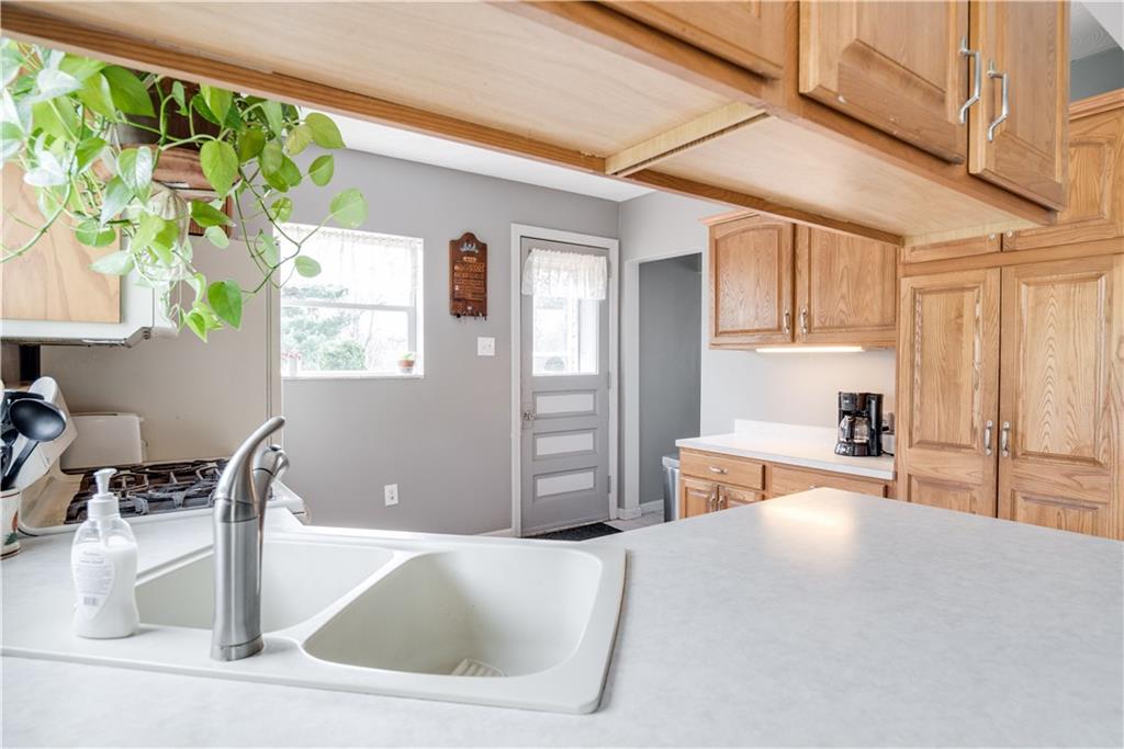 629 Beatty Road Monroeville, PA 15146 - Photo 5 of 20 Gallery Image 5
