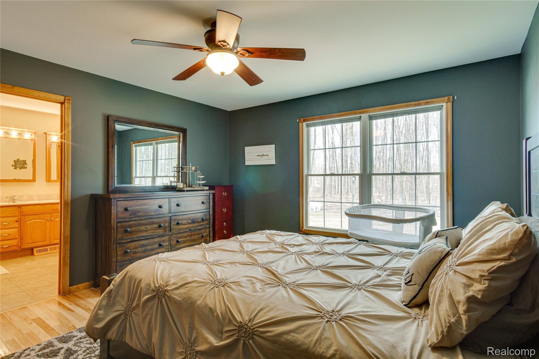 10357 Maple Road Birch Run, MI 48415 - Photo 15 of 43 Interiors (24 of 43).jpg