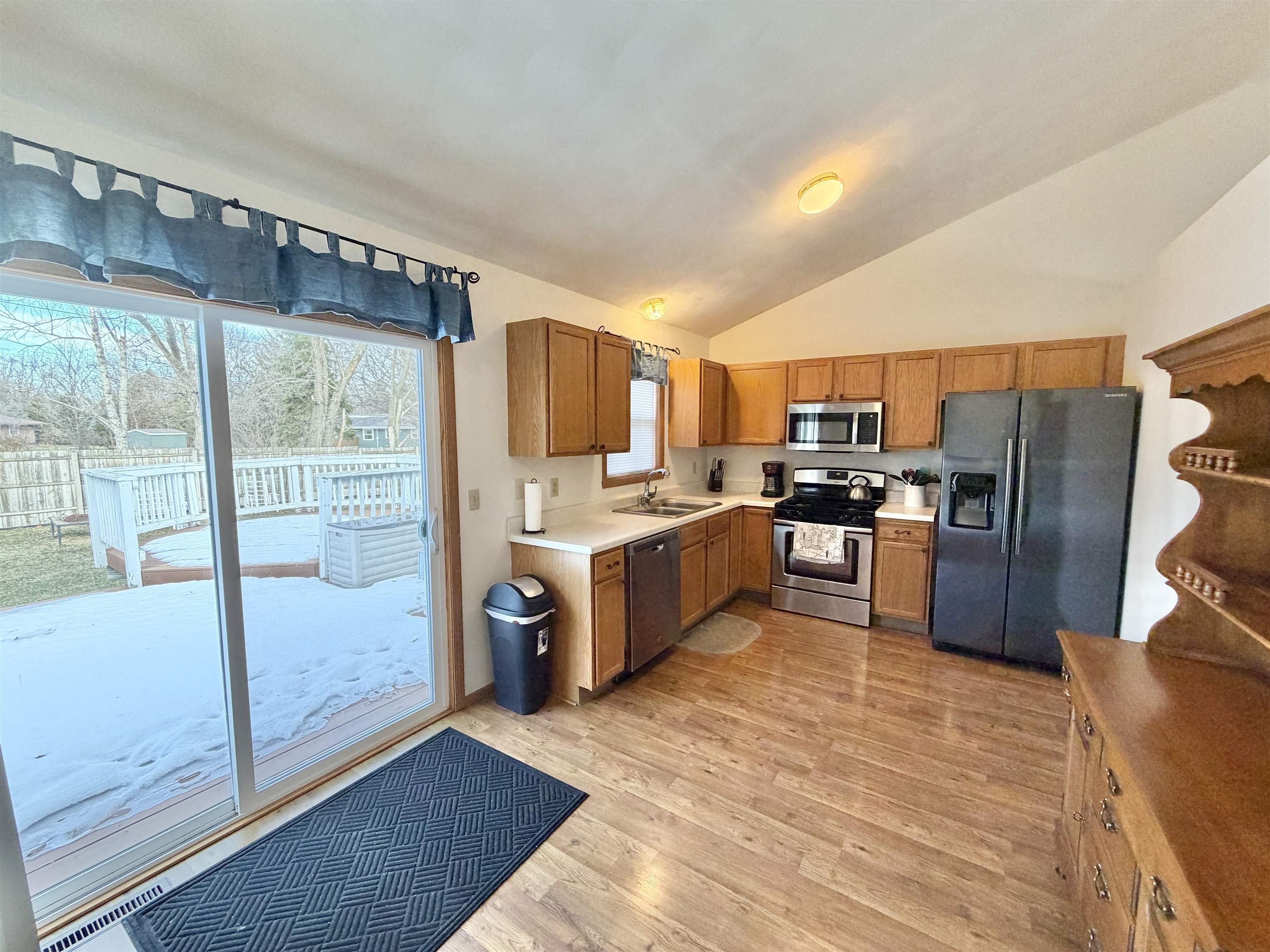 1965 Broadmoor Road Rockton, IL 61072 - Photo 12 of 33