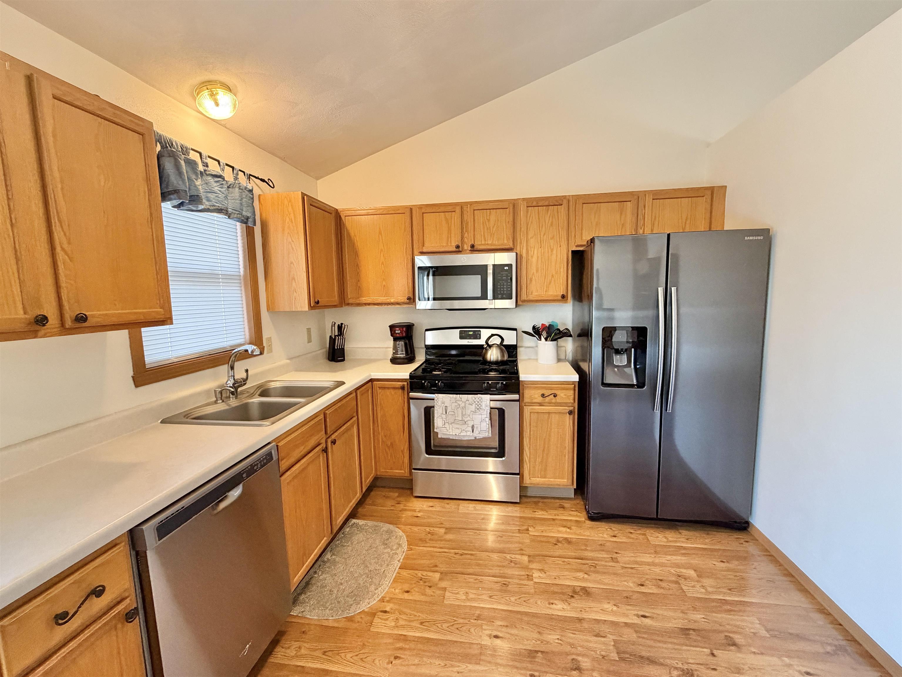 1965 Broadmoor Road Rockton, IL 61072 - Photo 13 of 33