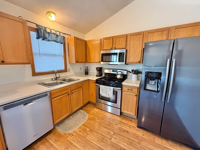 $269,900 | 1965 Broadmoor Road, Rockton, IL 61072