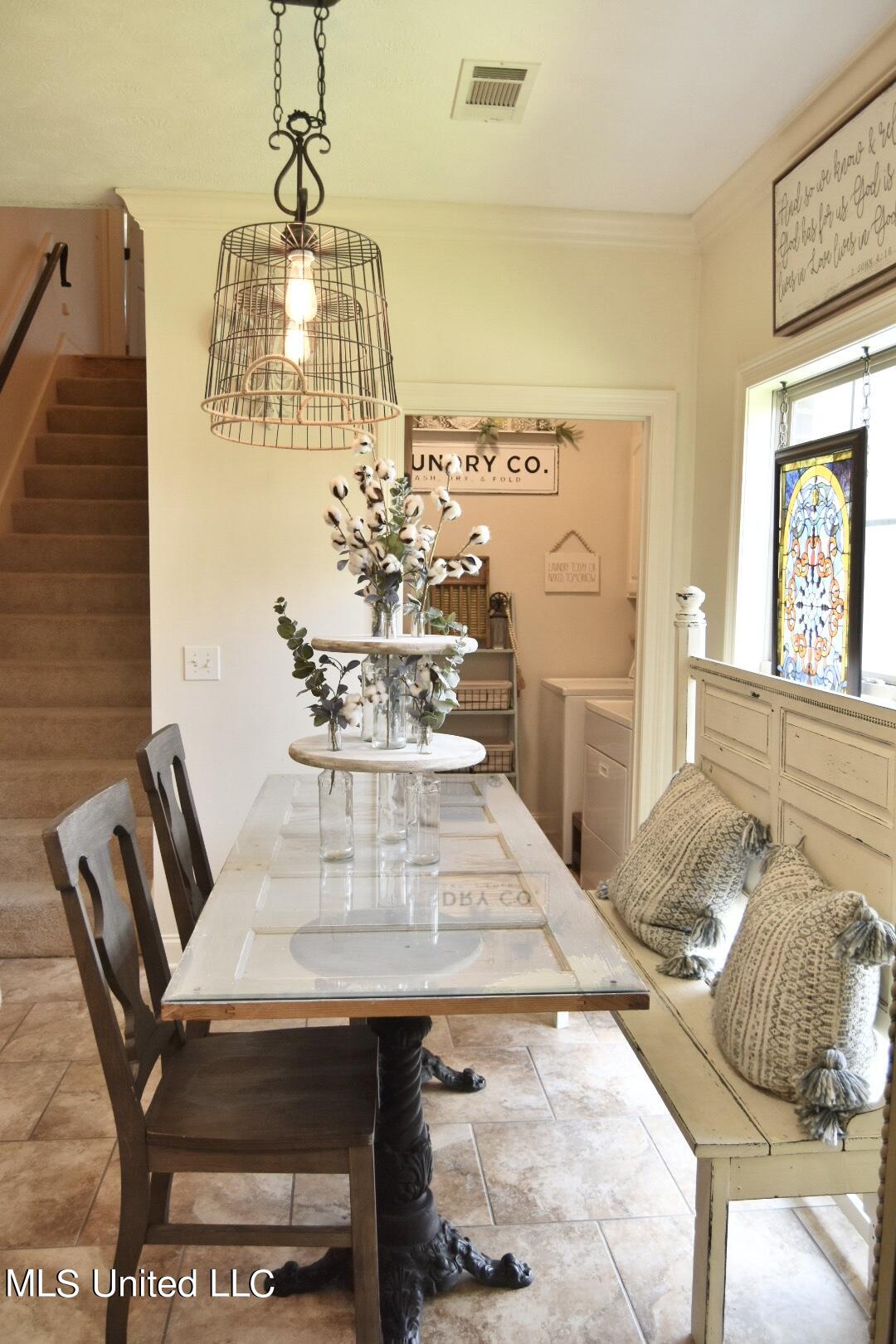 547 Turtle Lane Brandon, MS 39047 - Photo 24 of 45 Kitchen Table