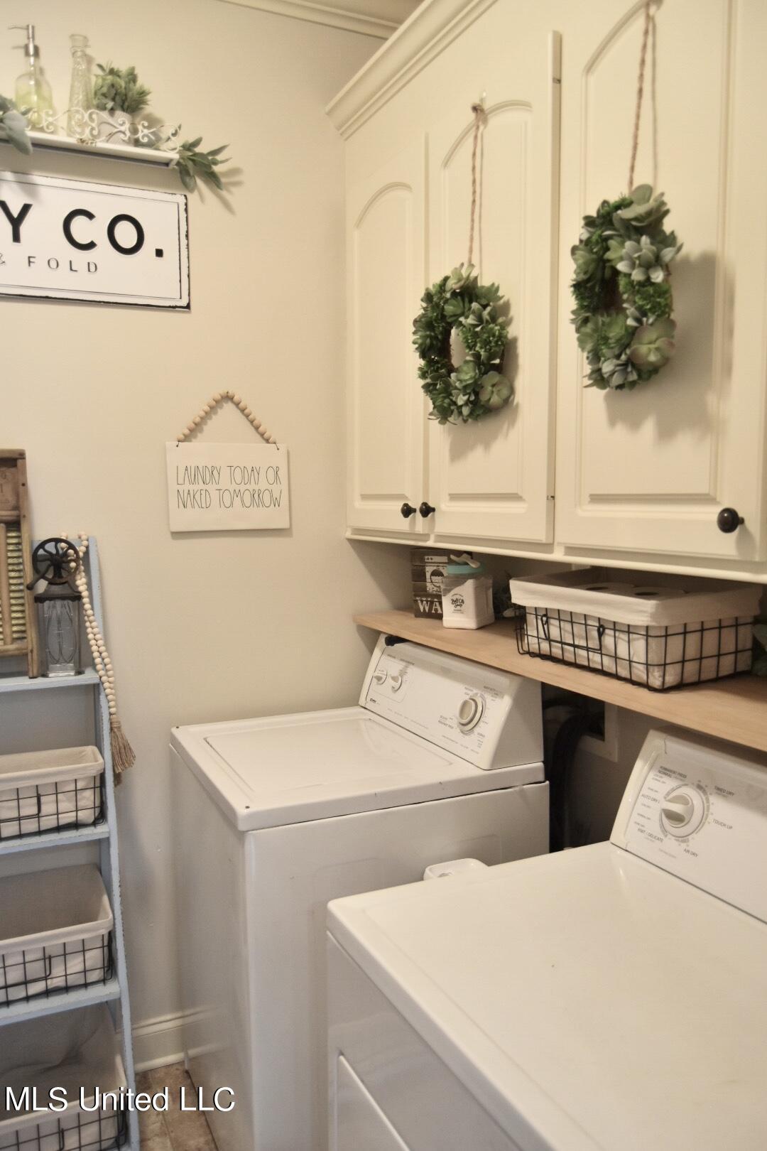 547 Turtle Lane Brandon, MS 39047 - Photo 31 of 45 Laundry