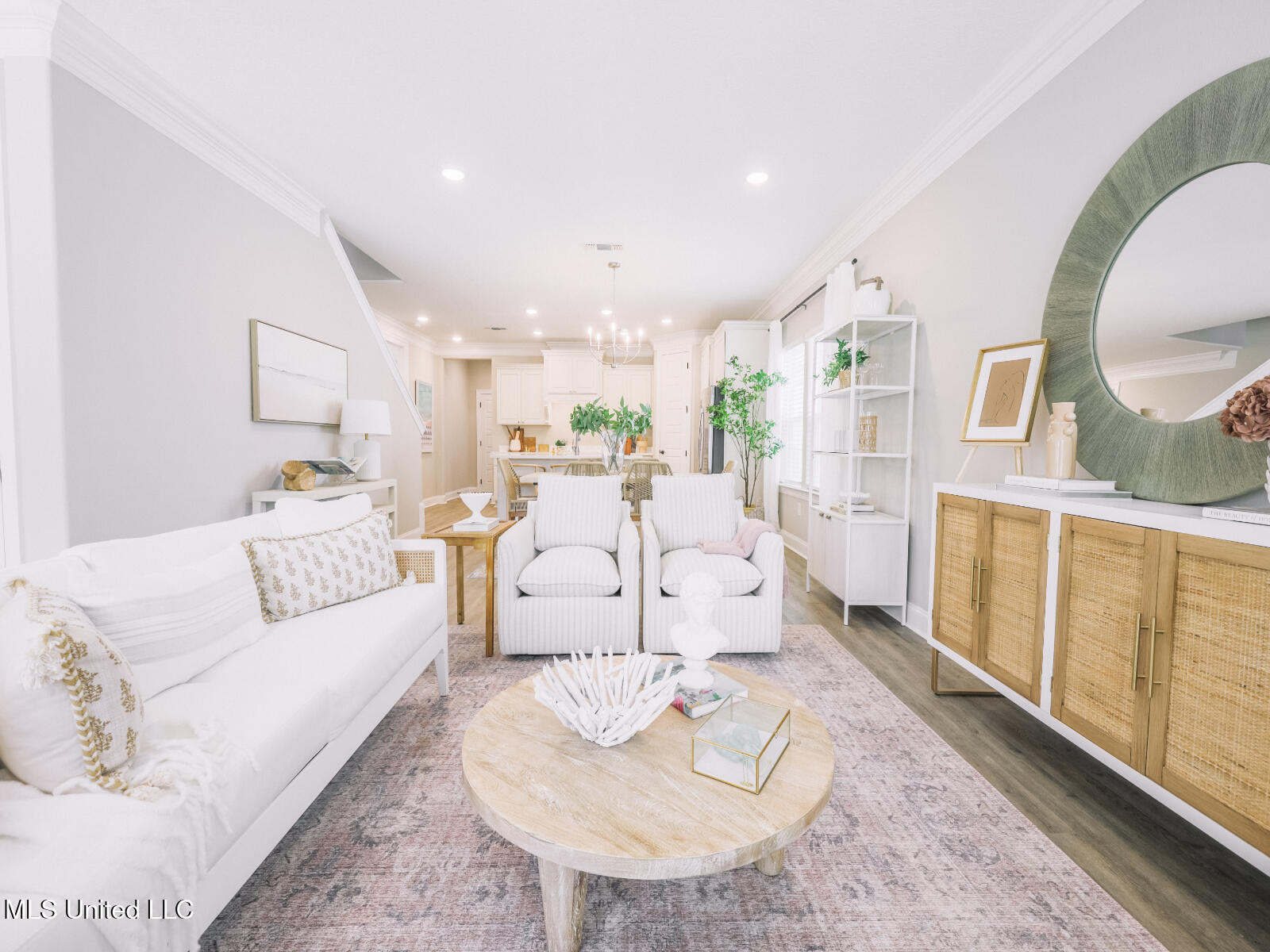 123 Everly Circle Ocean Springs, MS 39564 - Photo 10 of 21 Claiborne_E254_GreatRoo