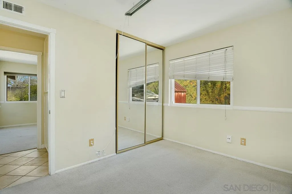 10008 Ledgeside Street Spring Valley, CA 91977 - Photo 17 of 27 Gallery Image 17