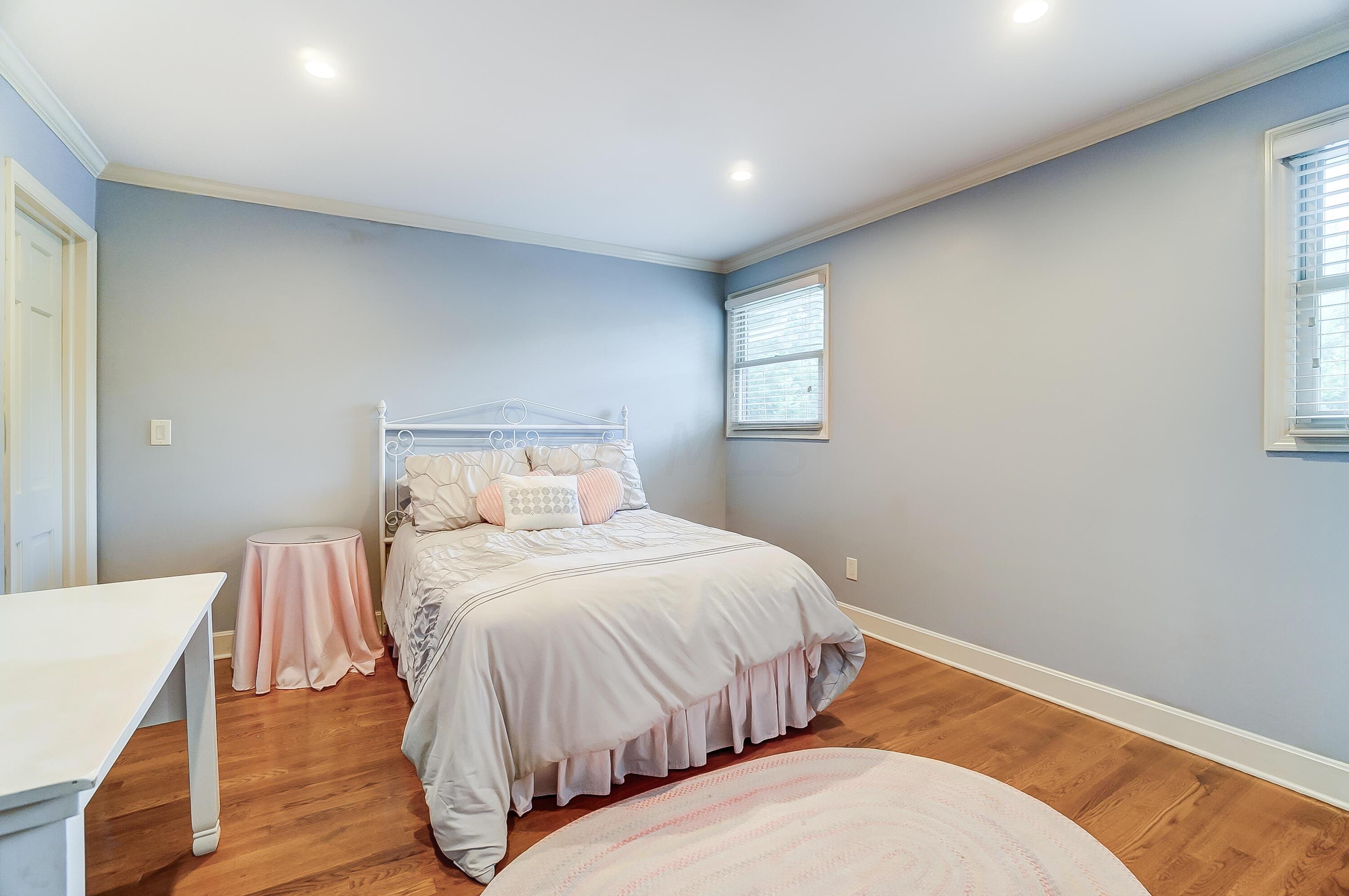 179 South Harding Road Columbus, OH 43209 - Photo 30 of 48 Bedroom 2