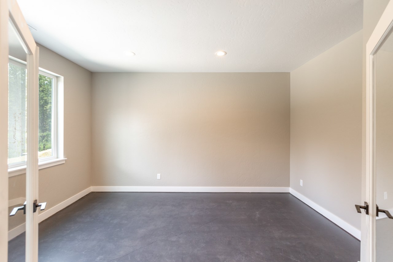 7708 North Austin Road Spokane, WA 99208 - Photo 3 of 20 Gallery Image 3