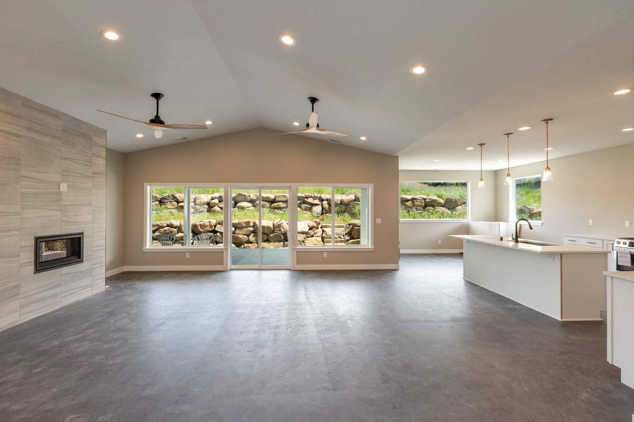 7708 North Austin Road Spokane, WA 99208 - Photo 5 of 20 Gallery Image 5
