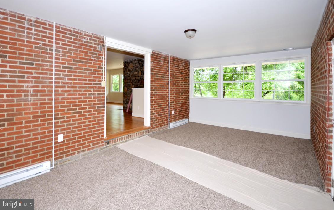 1703 Singer Road Joppa, MD 21085 - Photo 8 of 26 Living Room