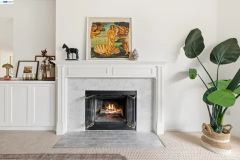 $1,199,000 | 111 St Matthews Avenue, Unit 304, San Mateo, CA 94401