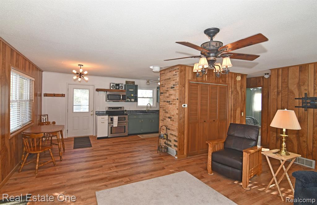 4284 Norway Road Lincoln, MI 48742 - Photo 10 of 26
