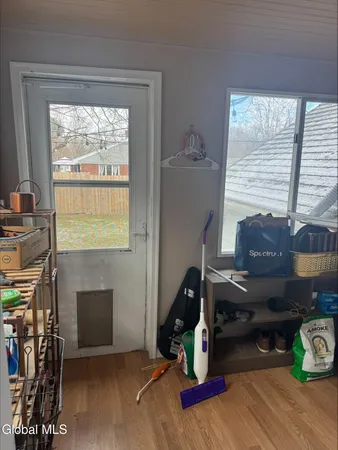 $2,700 | 186 South Allen Street, Albany, NY 12208