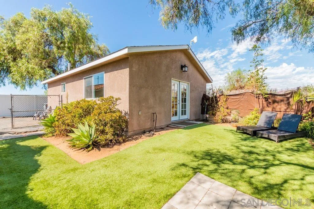 6778 West Lilac Road Bonsall, CA 92003 - Photo 19 of 45 a view of backyard of house