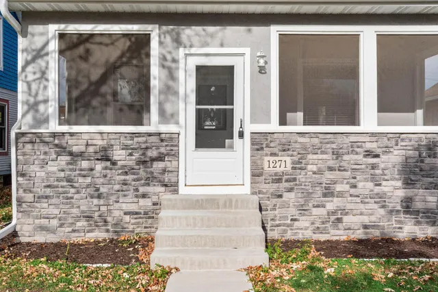 $360,000 | 1271 West Seminary Avenue, St. Paul, MN 55104