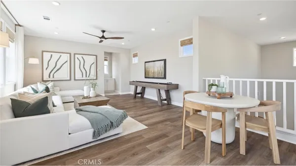 $697,990 | 24531 Via La, Valencia, CA 91354