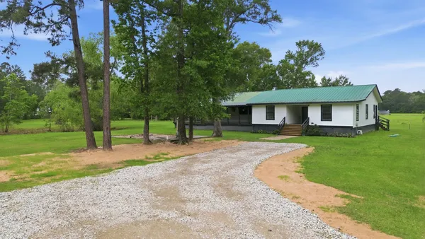 $438,000 | 151 County Road 2319, Dayton, TX 77535