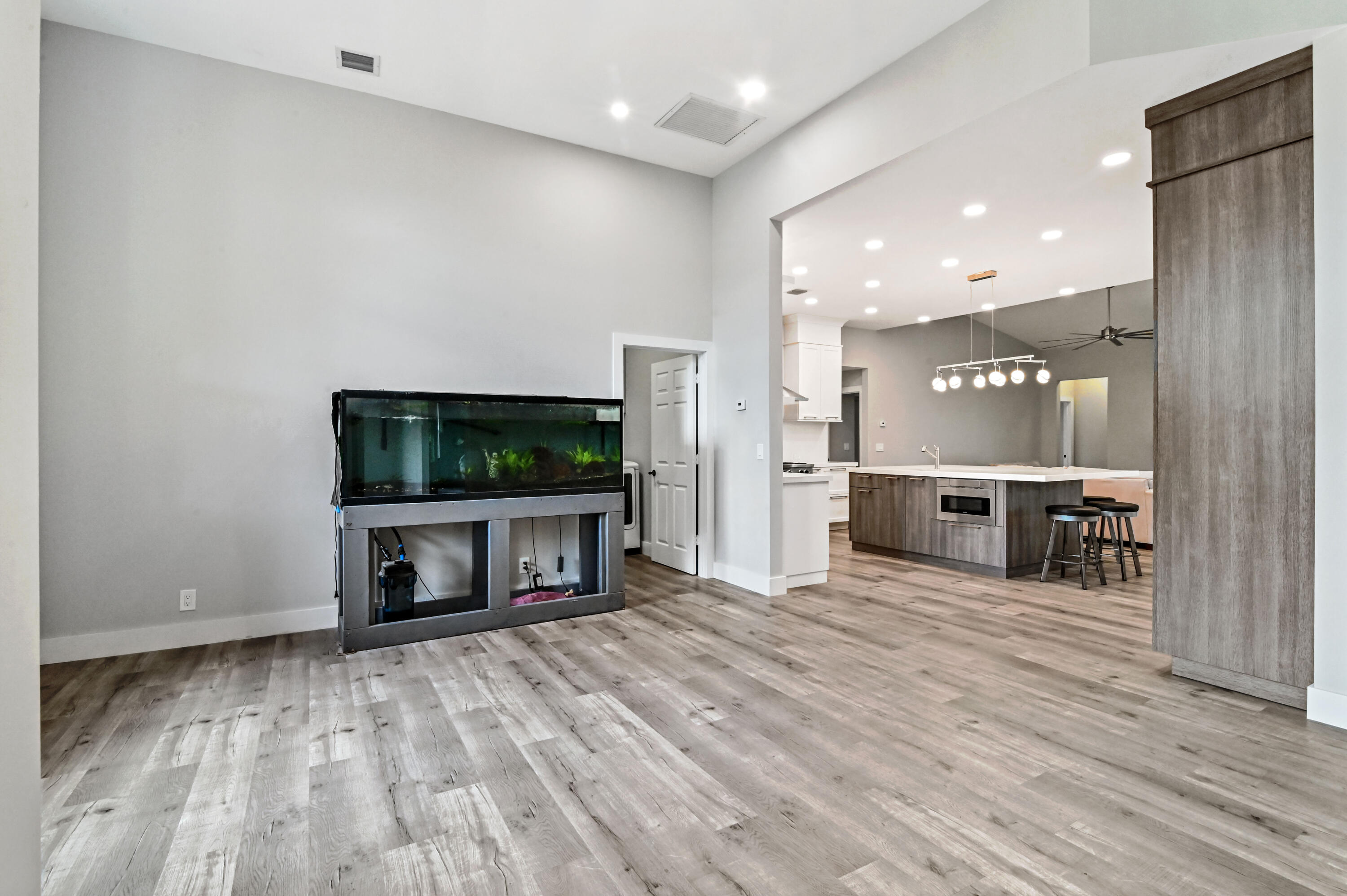 16409 Temple Boulevard Loxahatchee, FL 33470 - Photo 11 of 78 10 Living Room 06