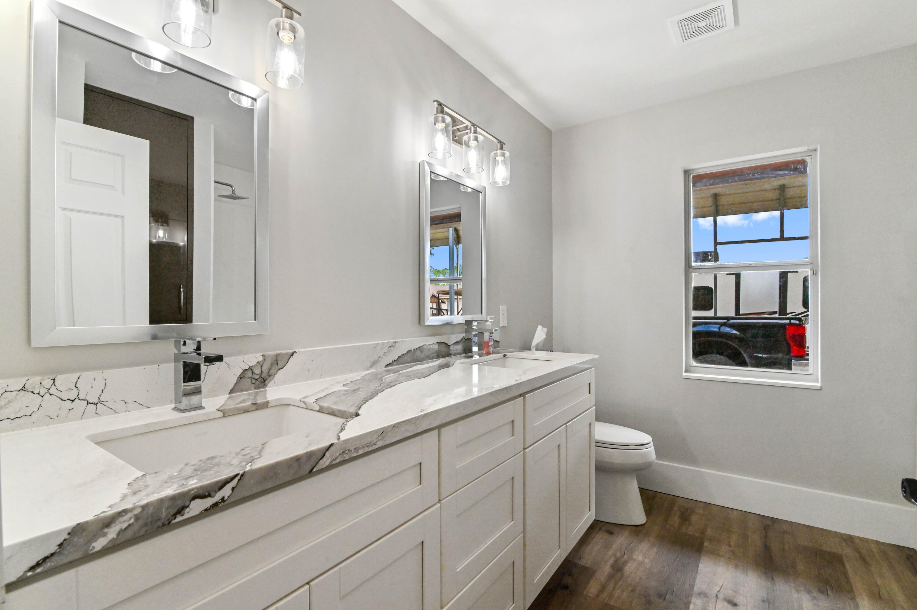 16409 Temple Boulevard Loxahatchee, FL 33470 - Photo 32 of 78 26 Bathroom 01