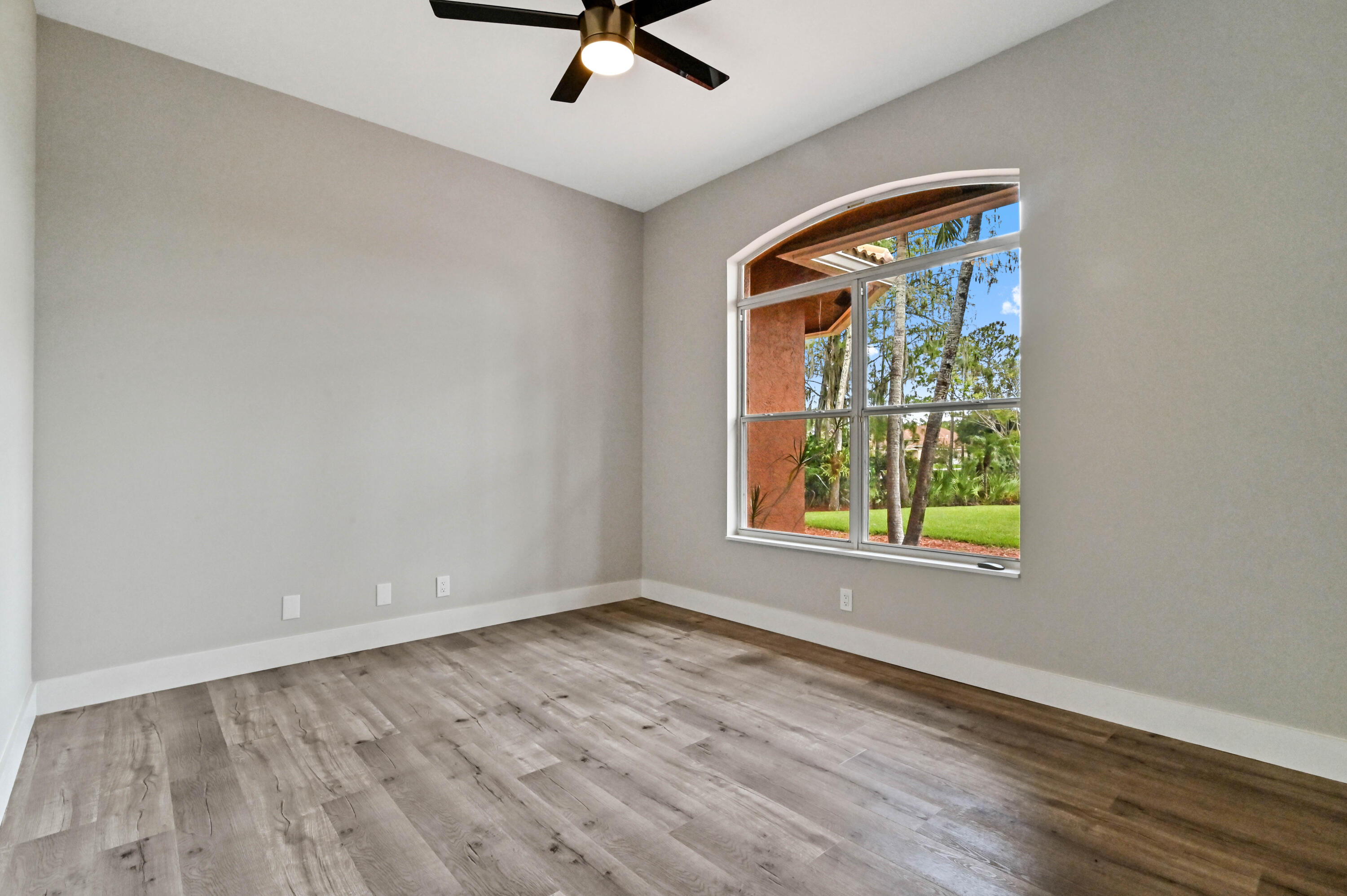 16409 Temple Boulevard Loxahatchee, FL 33470 - Photo 38 of 78 Office/Den