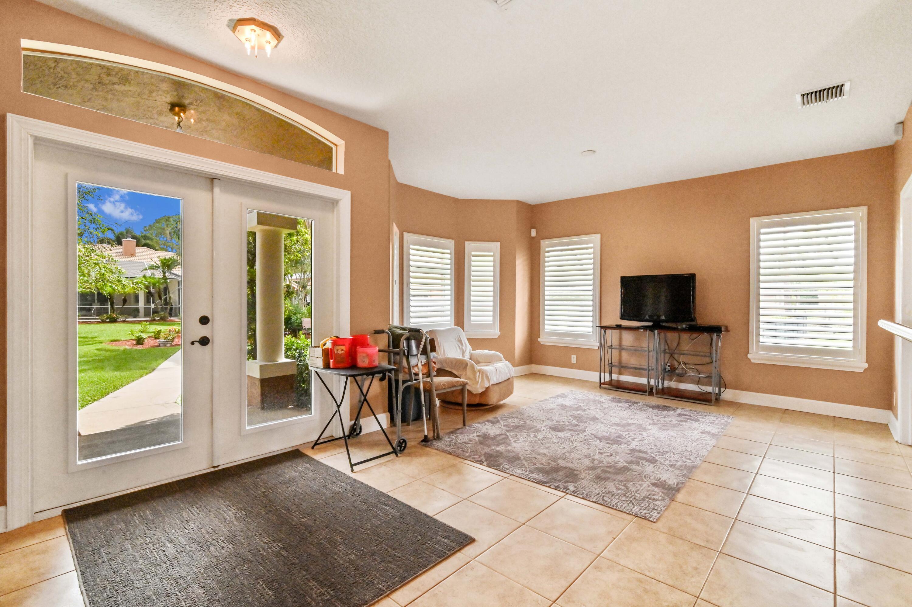 16409 Temple Boulevard Loxahatchee, FL 33470 - Photo 50 of 78 Guest House