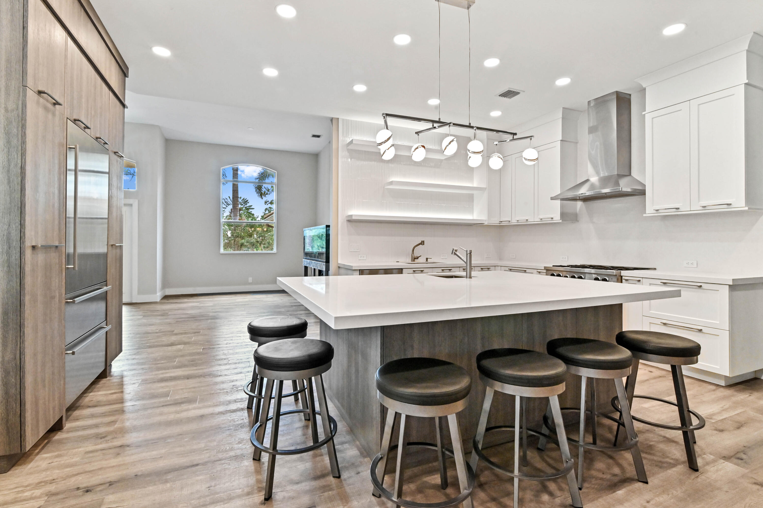 16409 Temple Boulevard Loxahatchee, FL 33470 - Photo 5 of 78 13 Kitchen 02