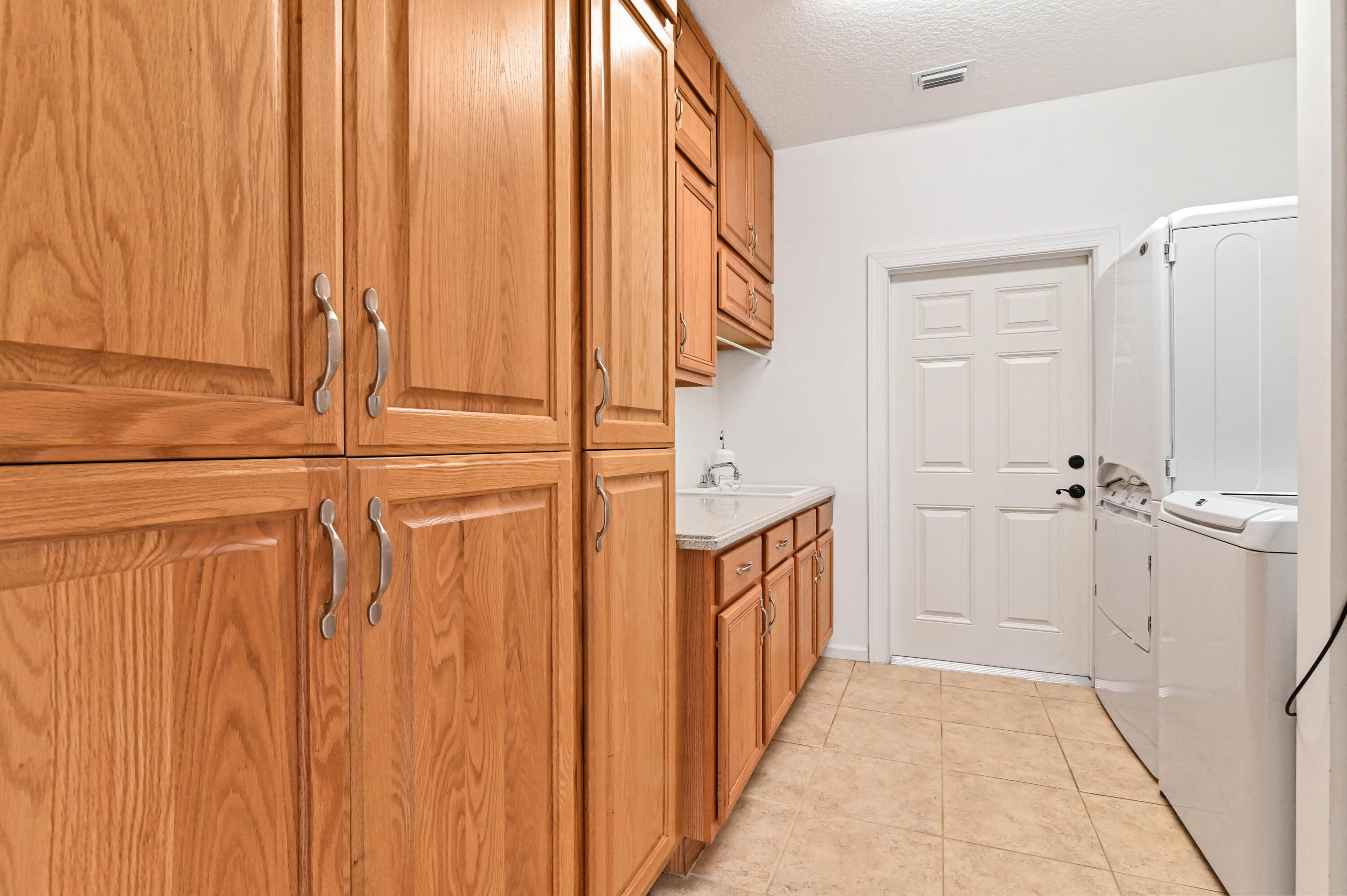 16409 Temple Boulevard Loxahatchee, FL 33470 - Photo 54 of 78 Guest House