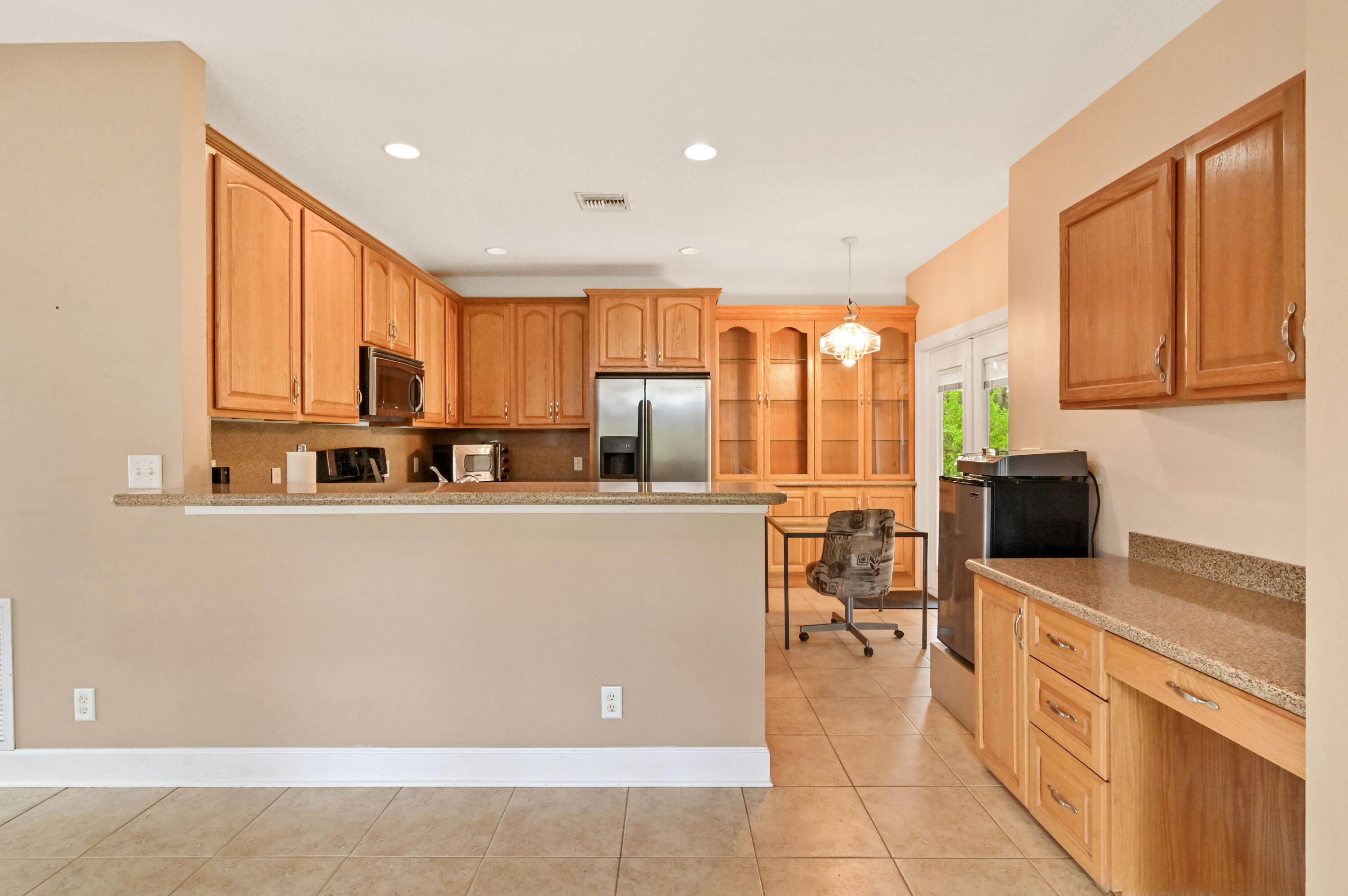 16409 Temple Boulevard Loxahatchee, FL 33470 - Photo 55 of 78 Guest House