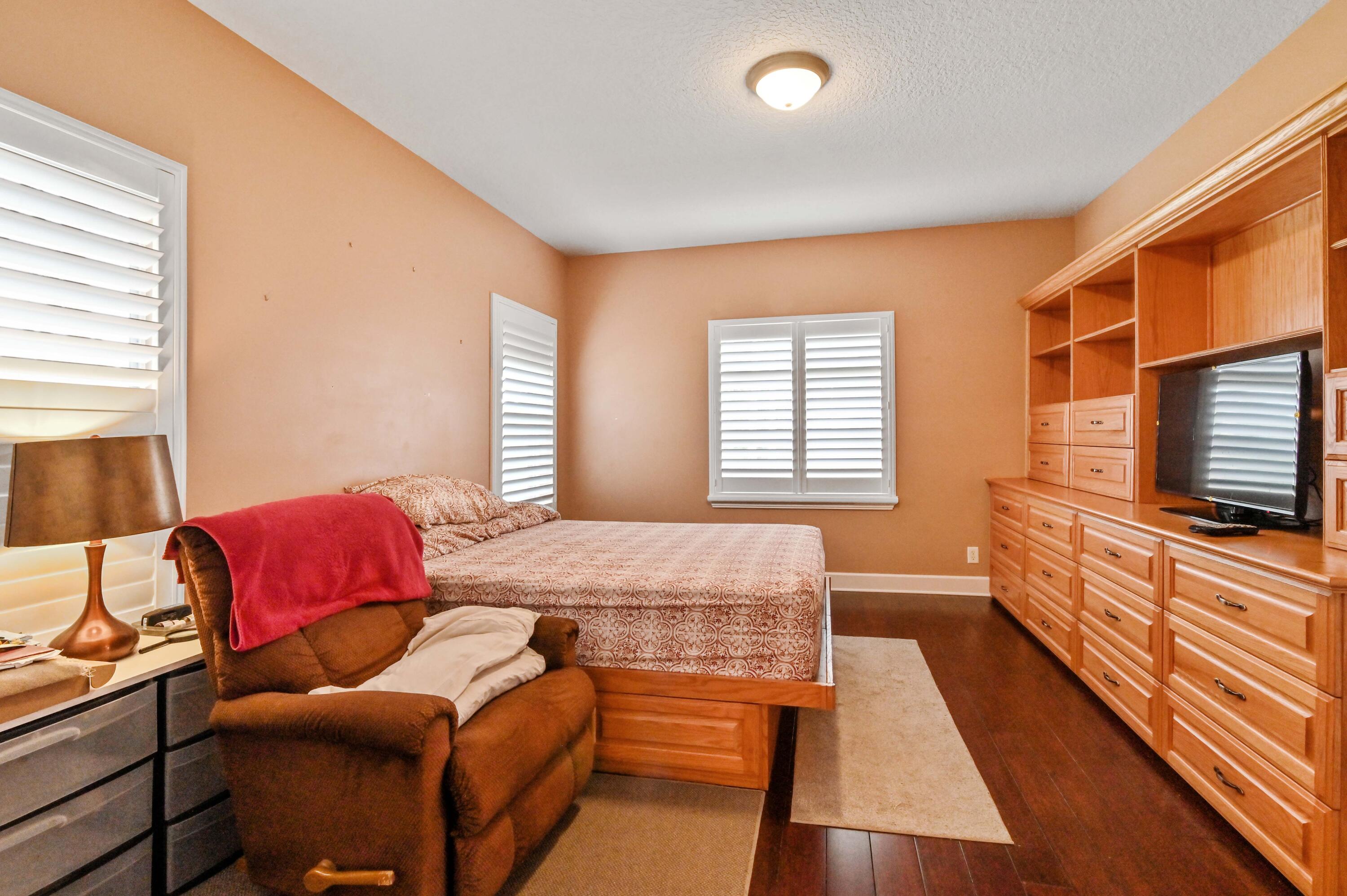 16409 Temple Boulevard Loxahatchee, FL 33470 - Photo 58 of 78 Guest House