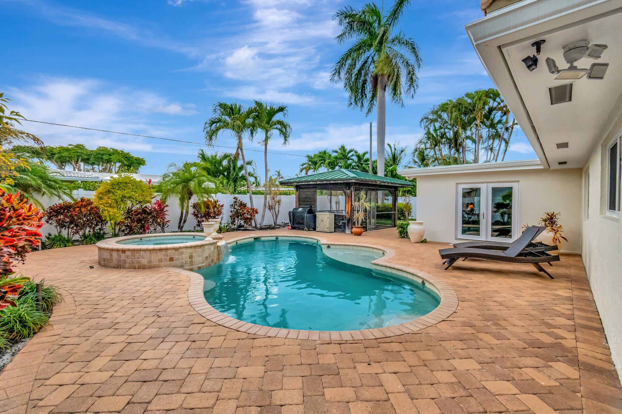 311 Southwest 7th Terrace Boca Raton, FL 33486 - Photo 25 of 27 46-web-or-mls-DSC_5562