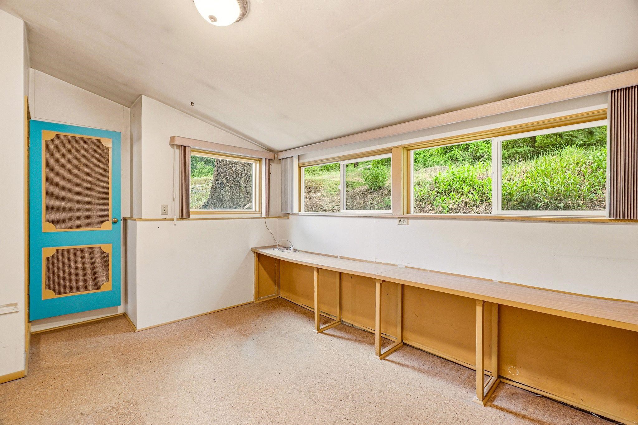 2026 East Sandy Beach Road Elk, WA 99009 - Photo 25 of 48