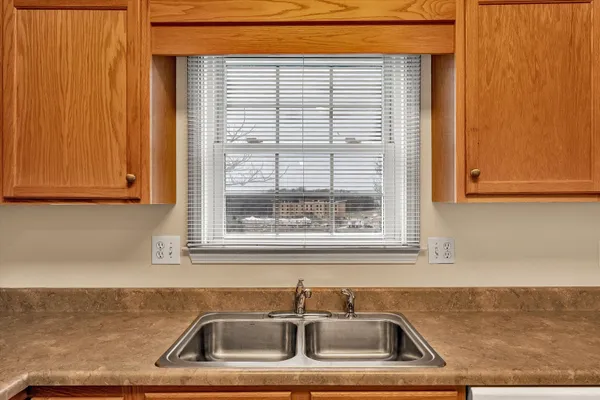 $339,900 | 3827 Alexandra Court, Roanoke, VA 24012