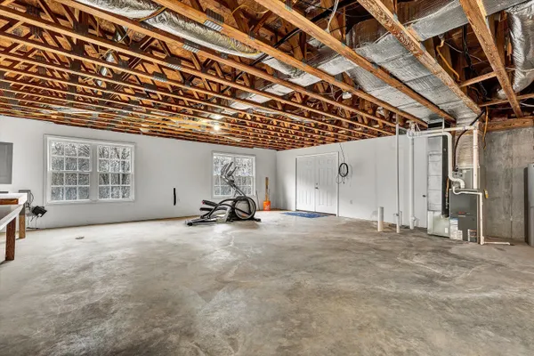 $339,900 | 3827 Alexandra Court, Roanoke, VA 24012