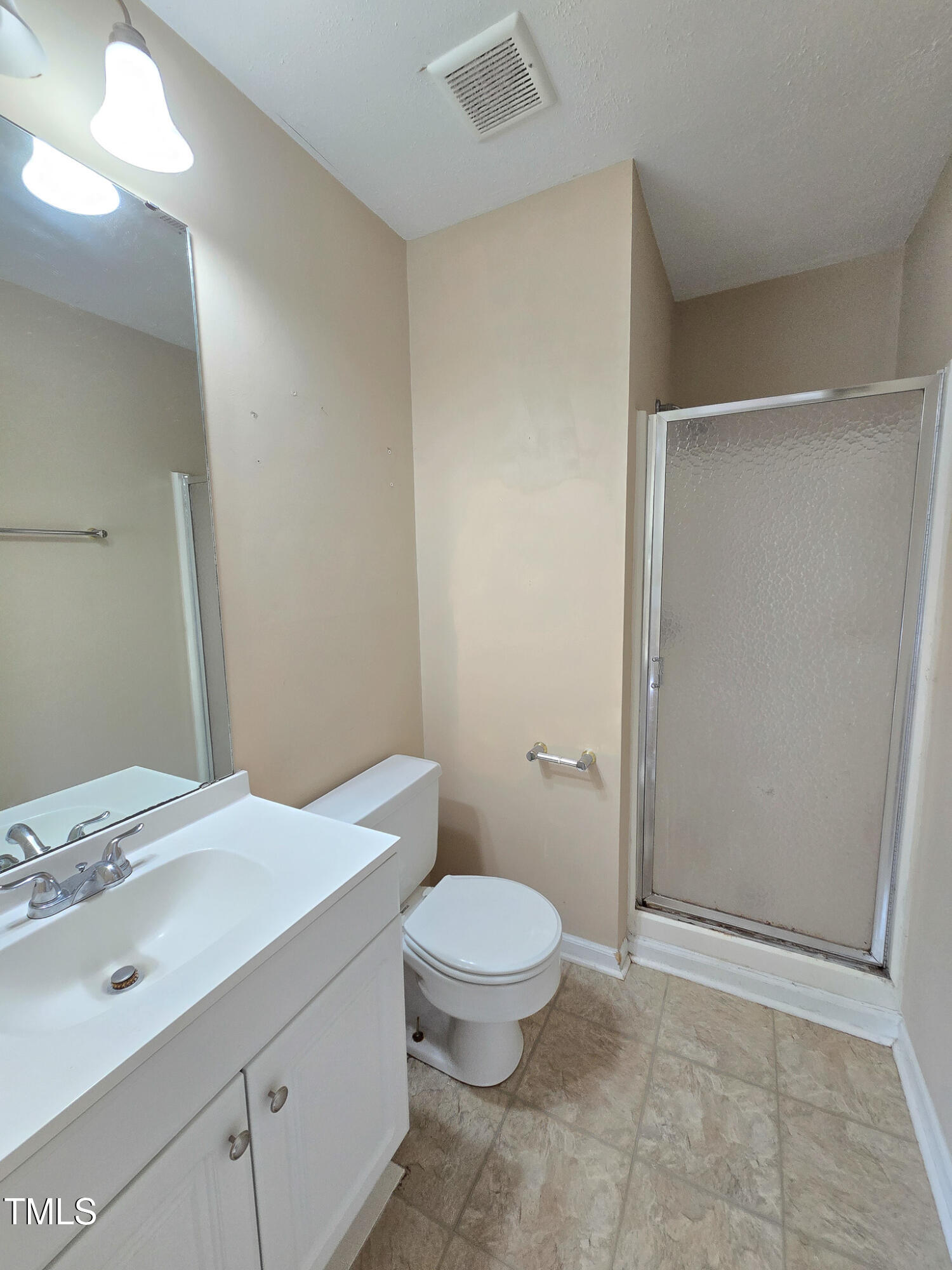 6220 Dixon Drive Raleigh, NC 27609 - Photo 22 of 43 20250802_121225