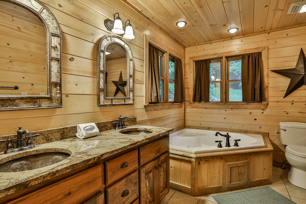 175 Cochise Road Cherry Log, GA 30522 - Photo 13 of 89