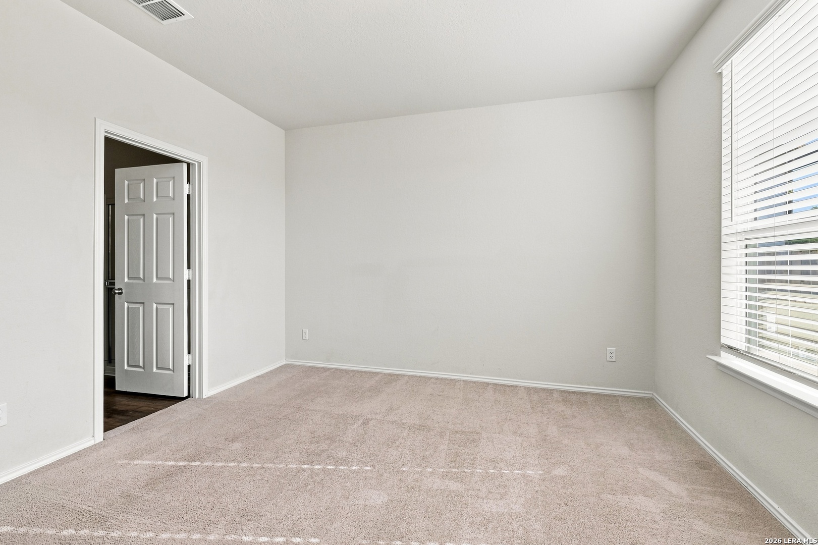 11248 Long Rider San Antonio, TX 78254 - Photo 14 of 25 Gallery Image 14
