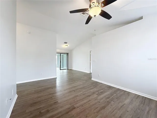 $1,900 | 1511 Southwest Shorewood Drive, Dunnellon, FL 34431