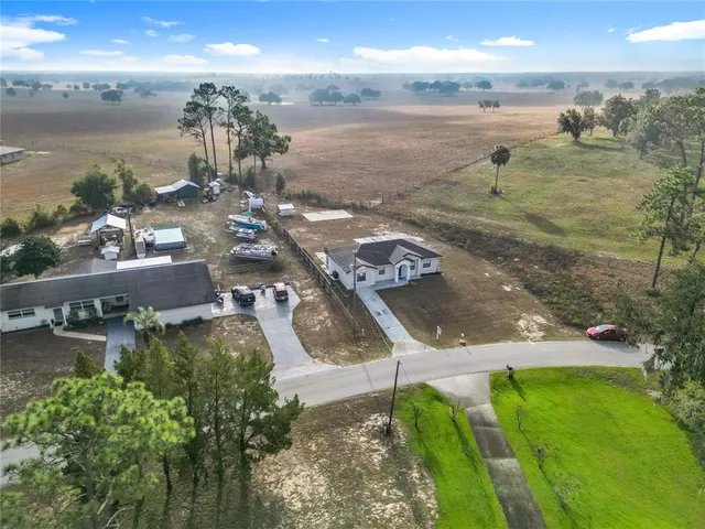 $1,900 | 1511 Southwest Shorewood Drive, Dunnellon, FL 34431