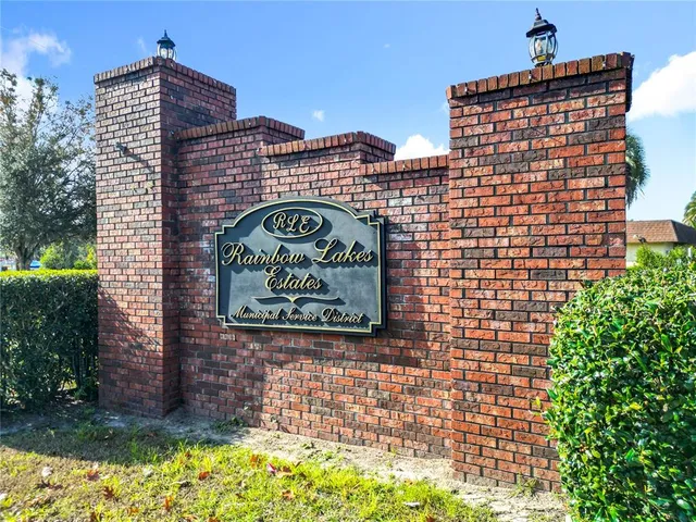 $1,900 | 1511 Southwest Shorewood Drive, Dunnellon, FL 34431