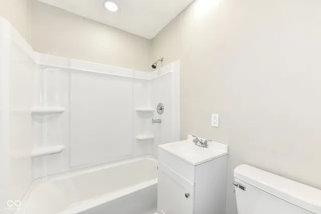 $119,900 | 912 Crescent Drive, Anderson, IN 46013