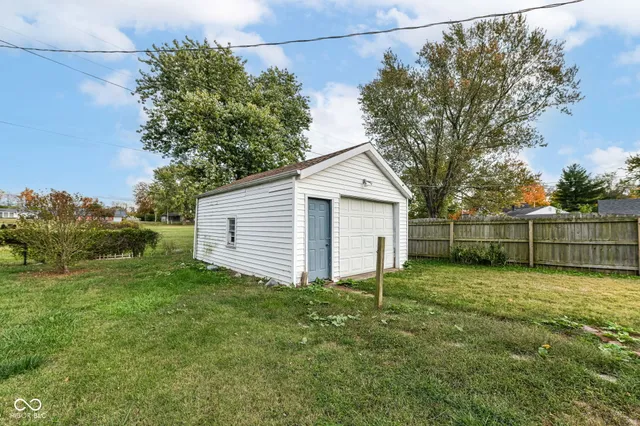 $119,900 | 912 Crescent Drive, Anderson, IN 46013