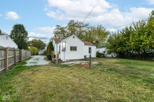 $119,900 | 912 Crescent Drive, Anderson, IN 46013