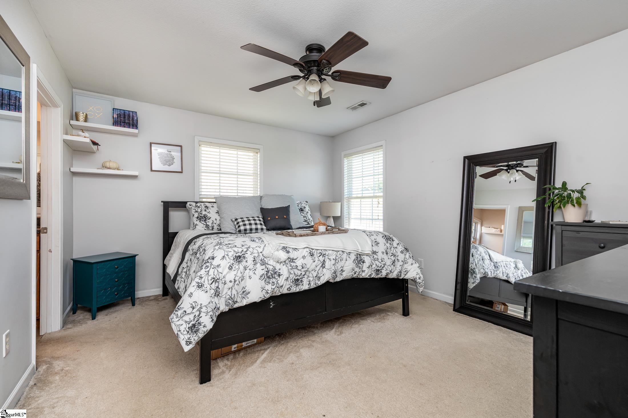 253 Sleepy River Road Simpsonville, SC 29681 - Photo 17 of 23 Gallery Image 17