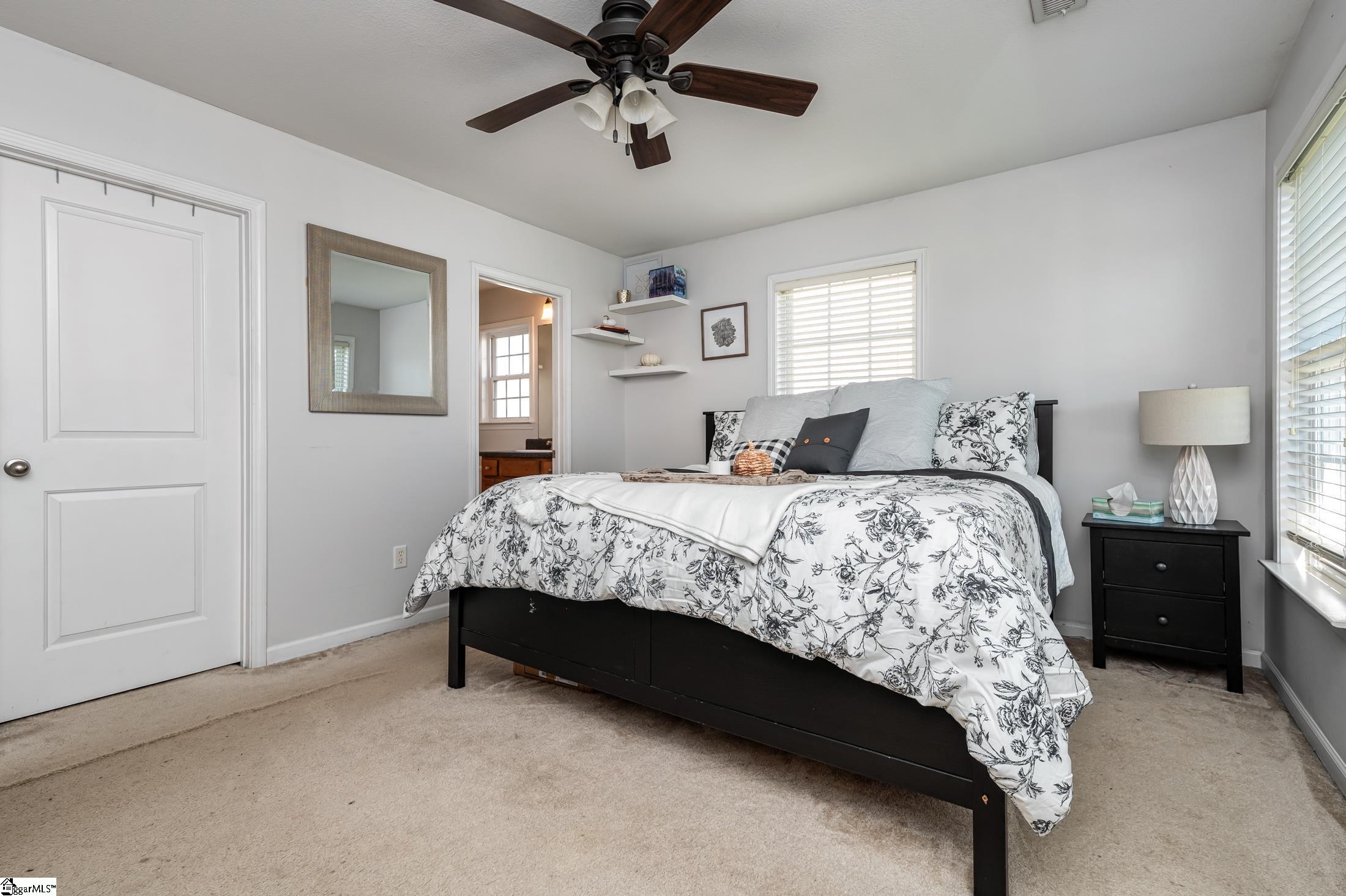 253 Sleepy River Road Simpsonville, SC 29681 - Photo 18 of 23 Gallery Image 18