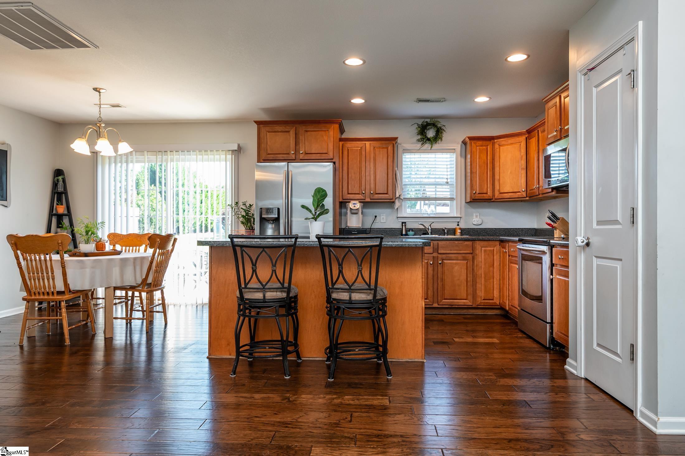 253 Sleepy River Road Simpsonville, SC 29681 - Photo 8 of 23 Gallery Image 8