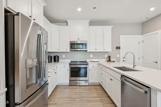 $445,000 | 620 Hedrick Rdg Road, Unit 102, Cary, NC 27519