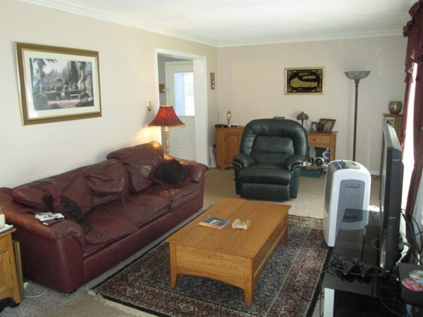 19 Mohave Road Worcester, MA 01606 - Photo 5 of 19 Gallery Image 5
