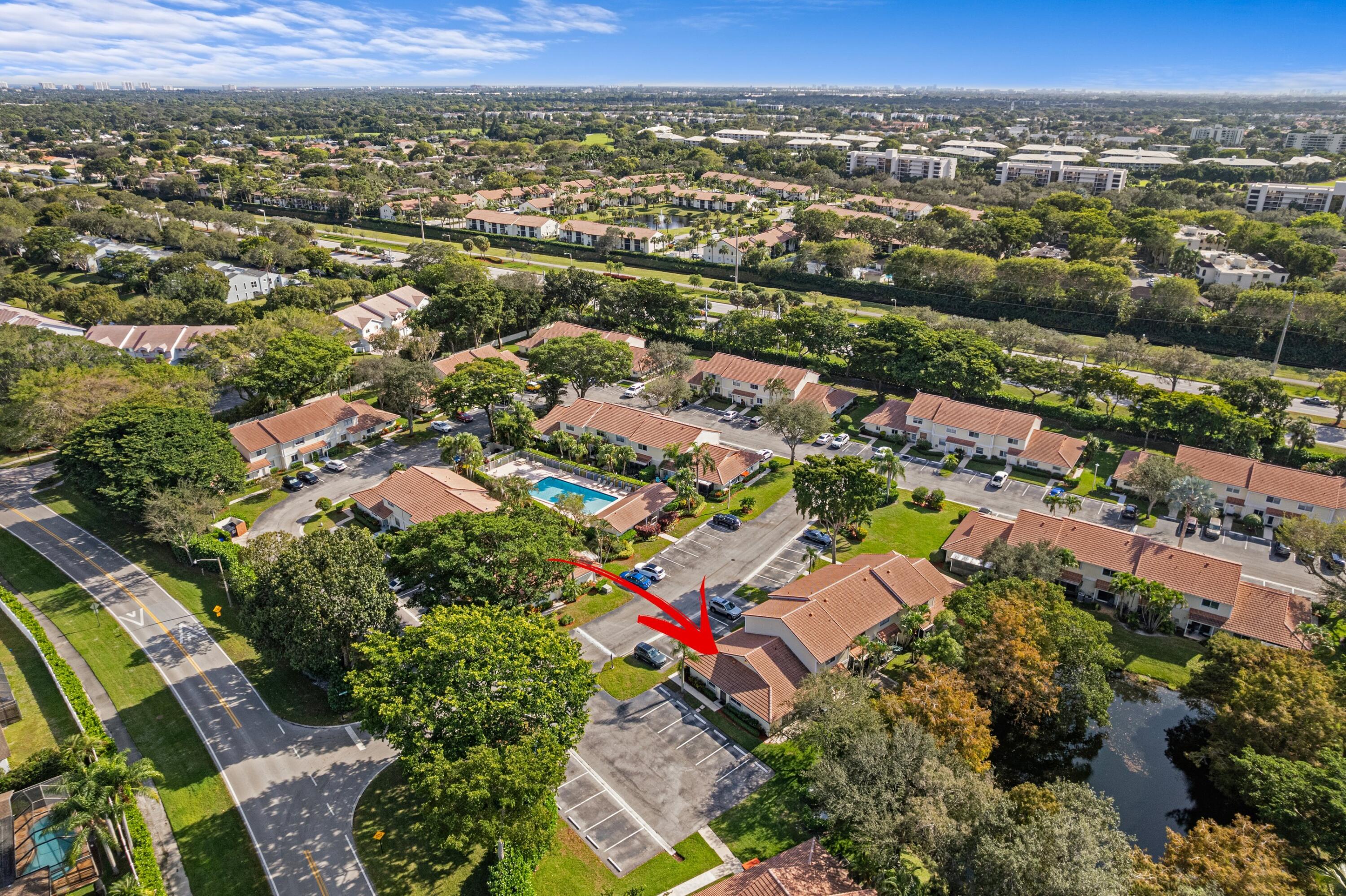 6262 Walk Circle Boca Raton, FL 33433 - Photo 21 of 37 Aerial Neighborhood View