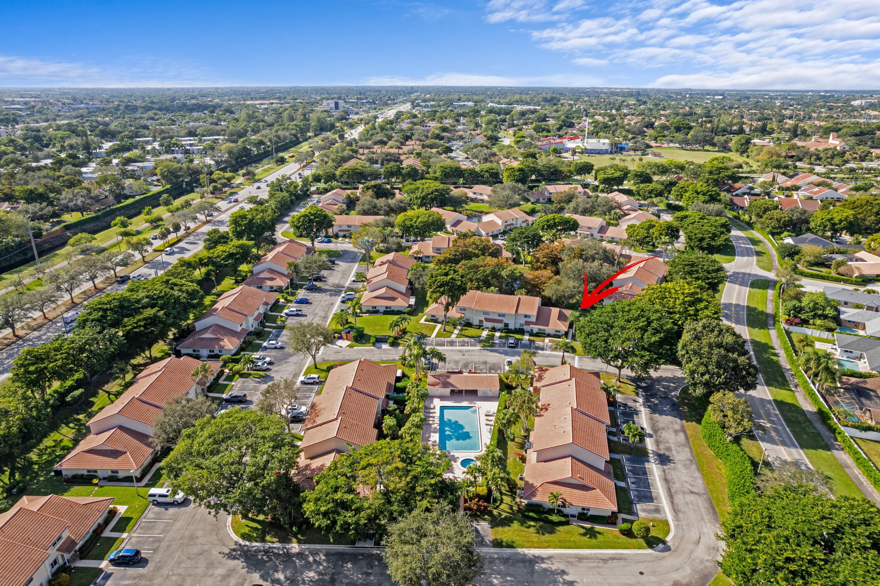 6262 Walk Circle Boca Raton, FL 33433 - Photo 22 of 37 Aerial Neighborhood View